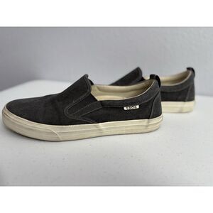 Taos Men's Size 10 Gray Canvas Slip on Flat White Bottom‎ Casual Shoes